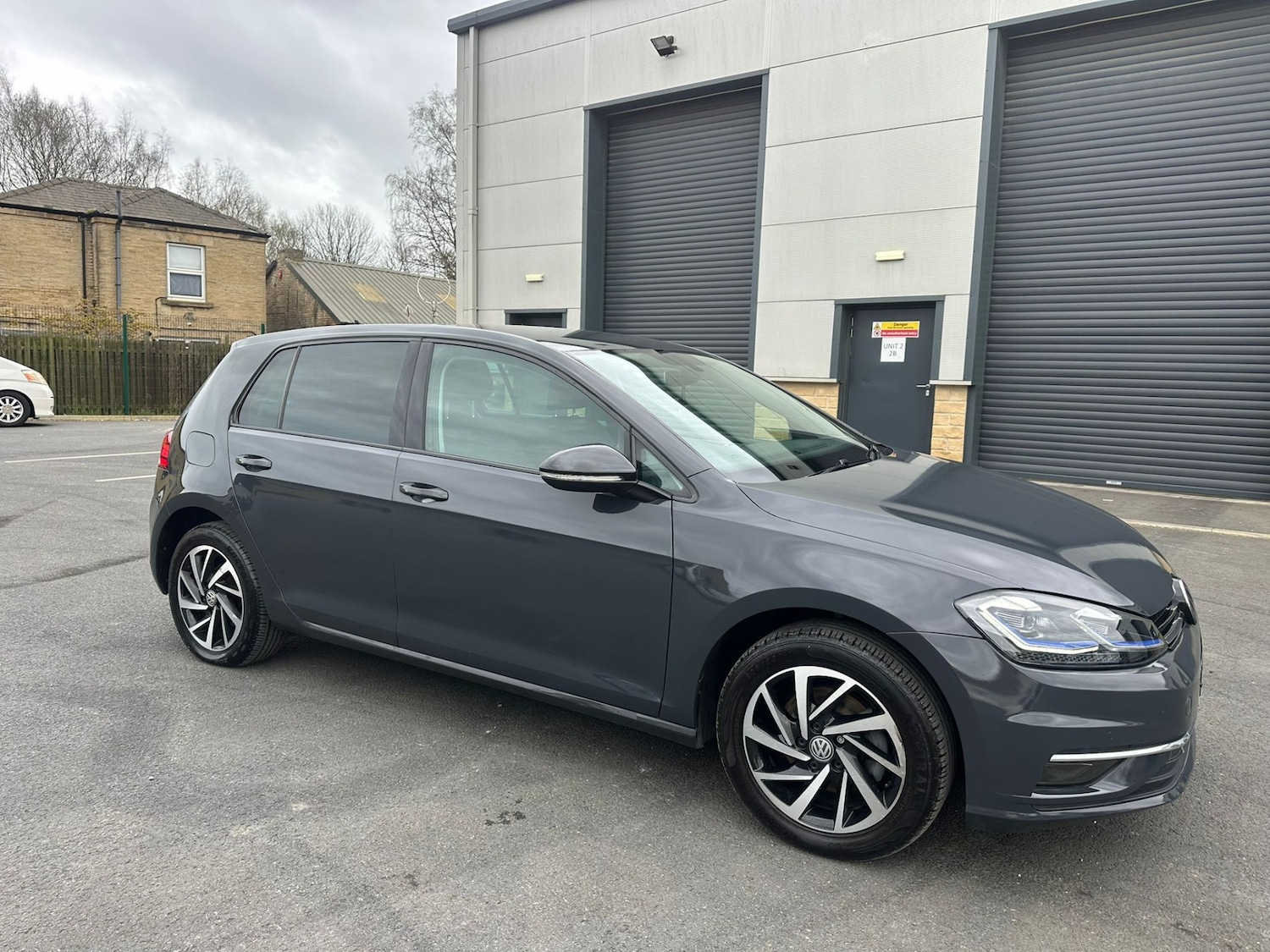 Used Volkswagen Golf 2019 for sale - 78135214: Photo 7