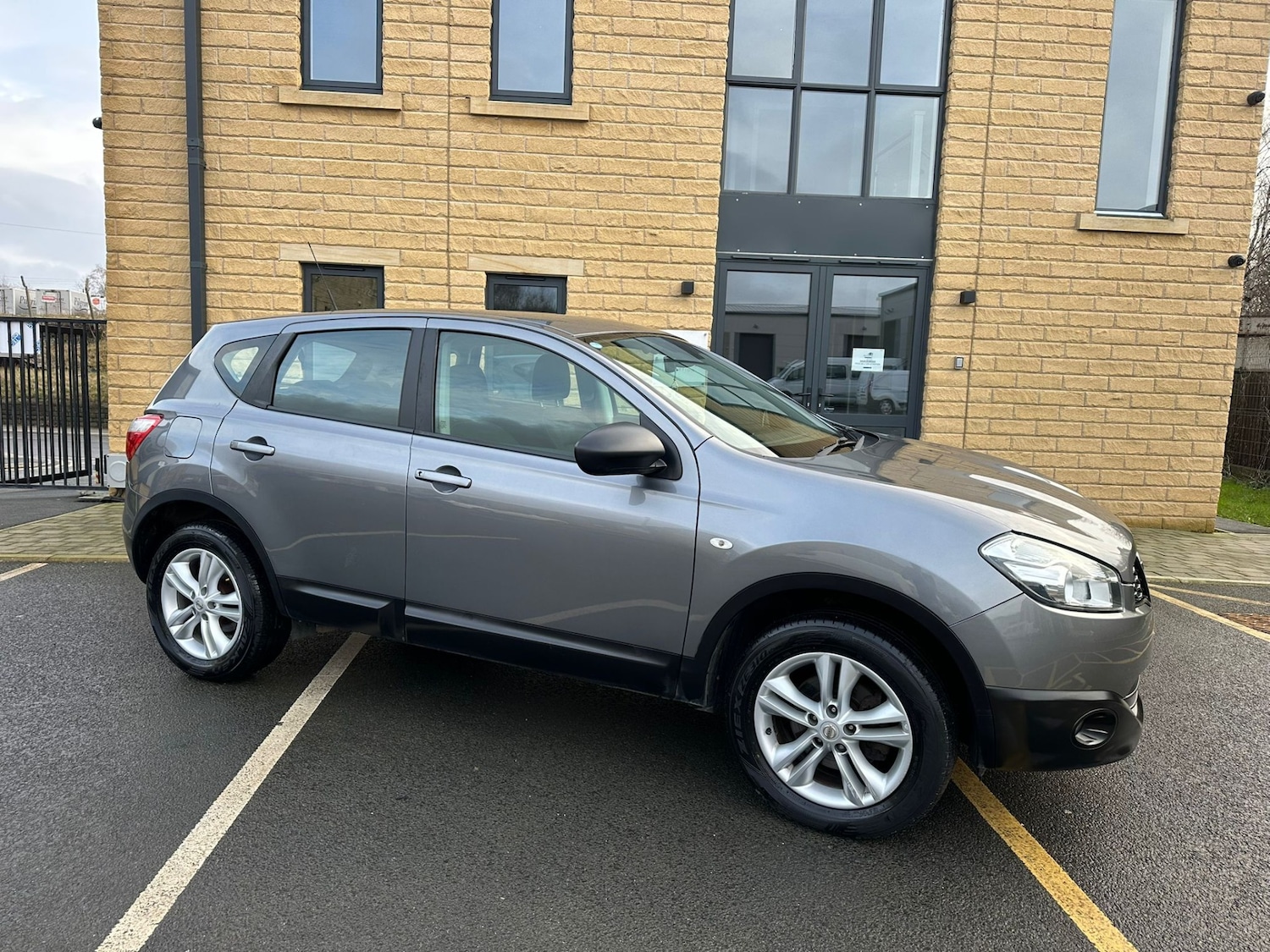 Used Nissan Qashqai 2013 for sale - 77400380: Photo 7