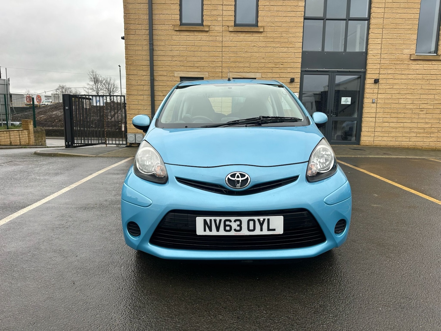 Used Toyota AYGO 2014 for sale - 77782123: Photo 11