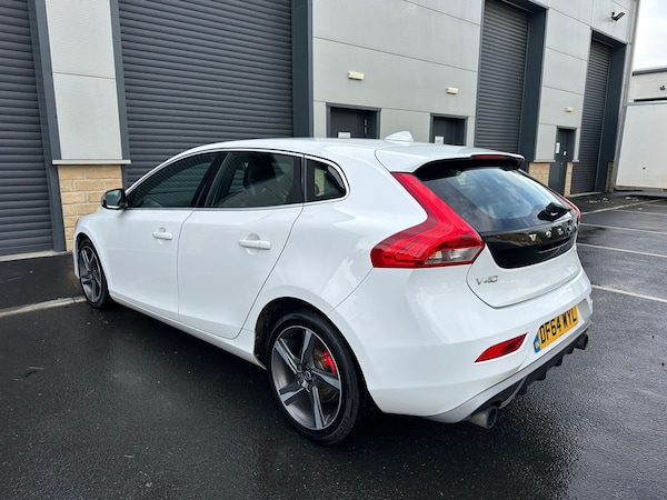 Used Volvo V40 2015 for sale - 76174308: Photo 10