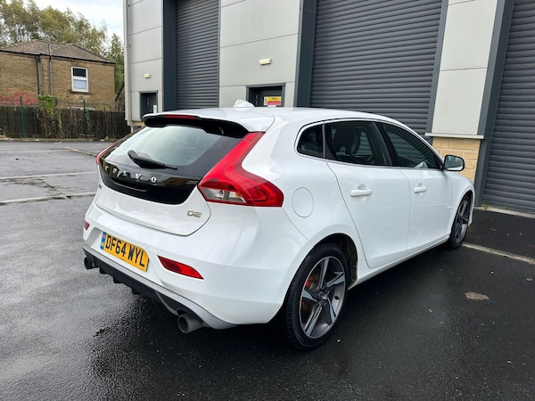 Used Volvo V40 2015 for sale - 76174308: Photo 12