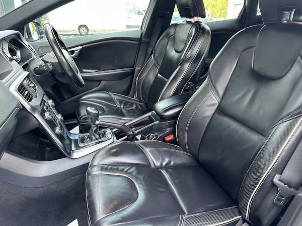 Used Volvo V40 2015 for sale - 76174308: Photo 13