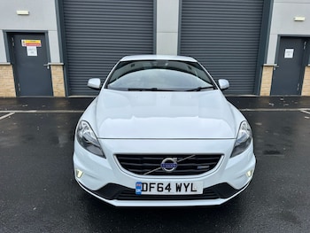 Volvo - V40