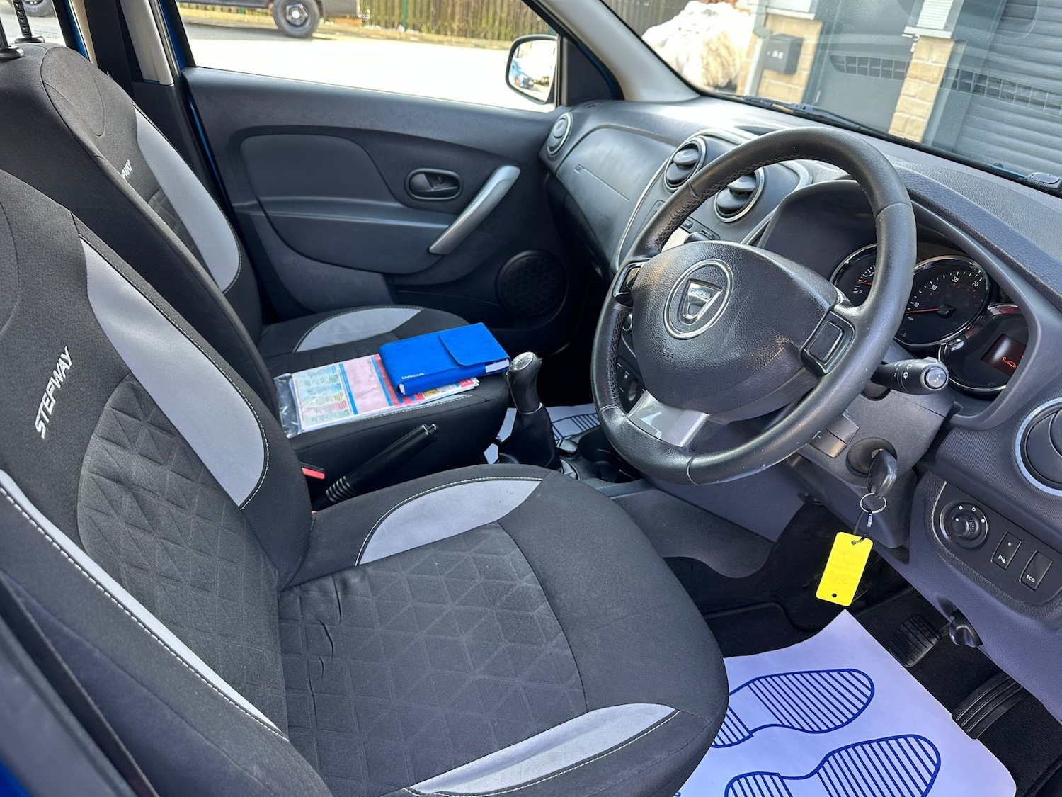 Used Dacia Sandero Stepway 2015 for sale - 77668706: Photo 12