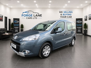 Used Peugeot Partner Tepee 2011 for sale - 79302372: Photo