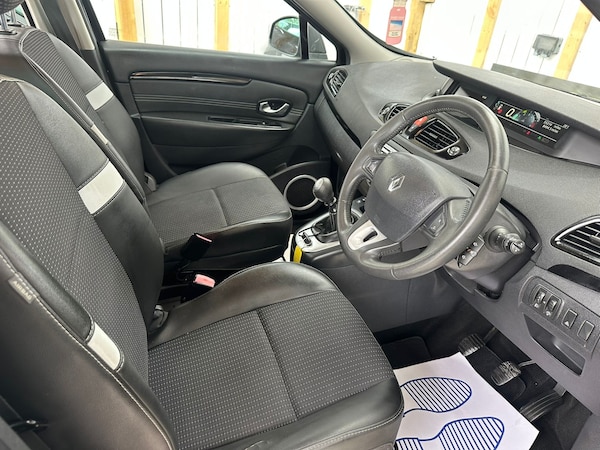 Used Renault Scenic 2011 for sale - 75022160: Photo 8