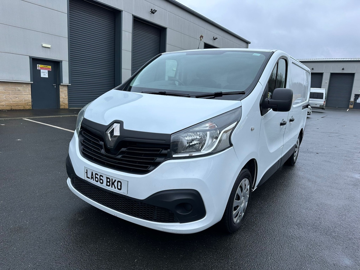 Used Renault Trafic 2017 for sale - 77536082: Photo 10