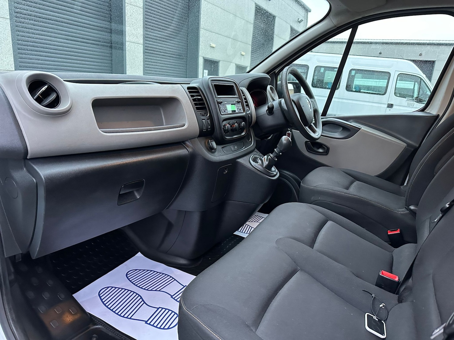 Used Renault Trafic 2017 for sale - 77536082: Photo 18