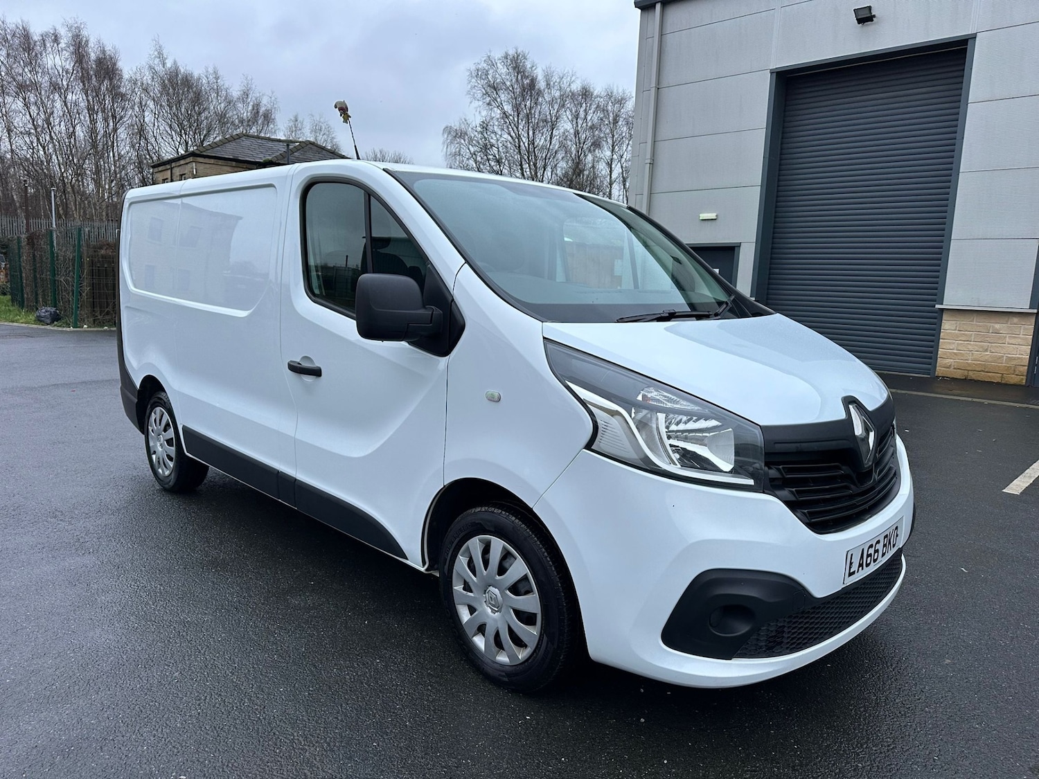 Used Renault Trafic 2017 for sale - 77536082: Photo 3