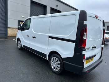 Used Renault Trafic 2017 for sale - 77536082: Photo