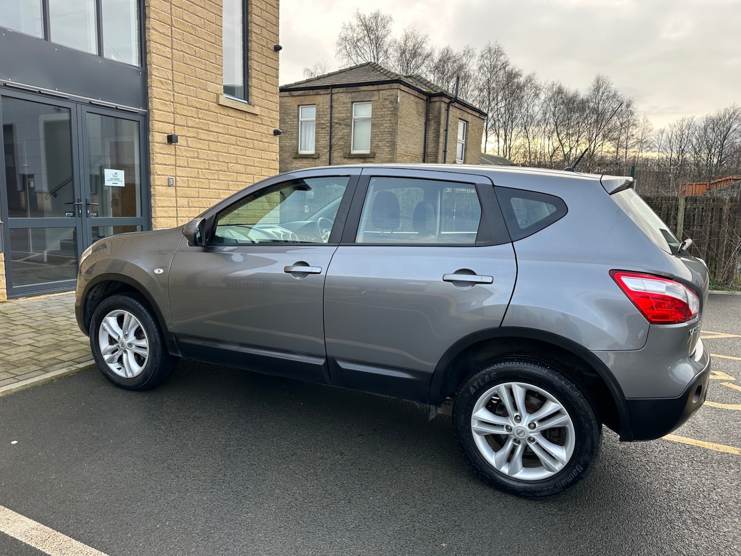 Used Nissan Qashqai 2013 for sale - 77400209: Photo 6