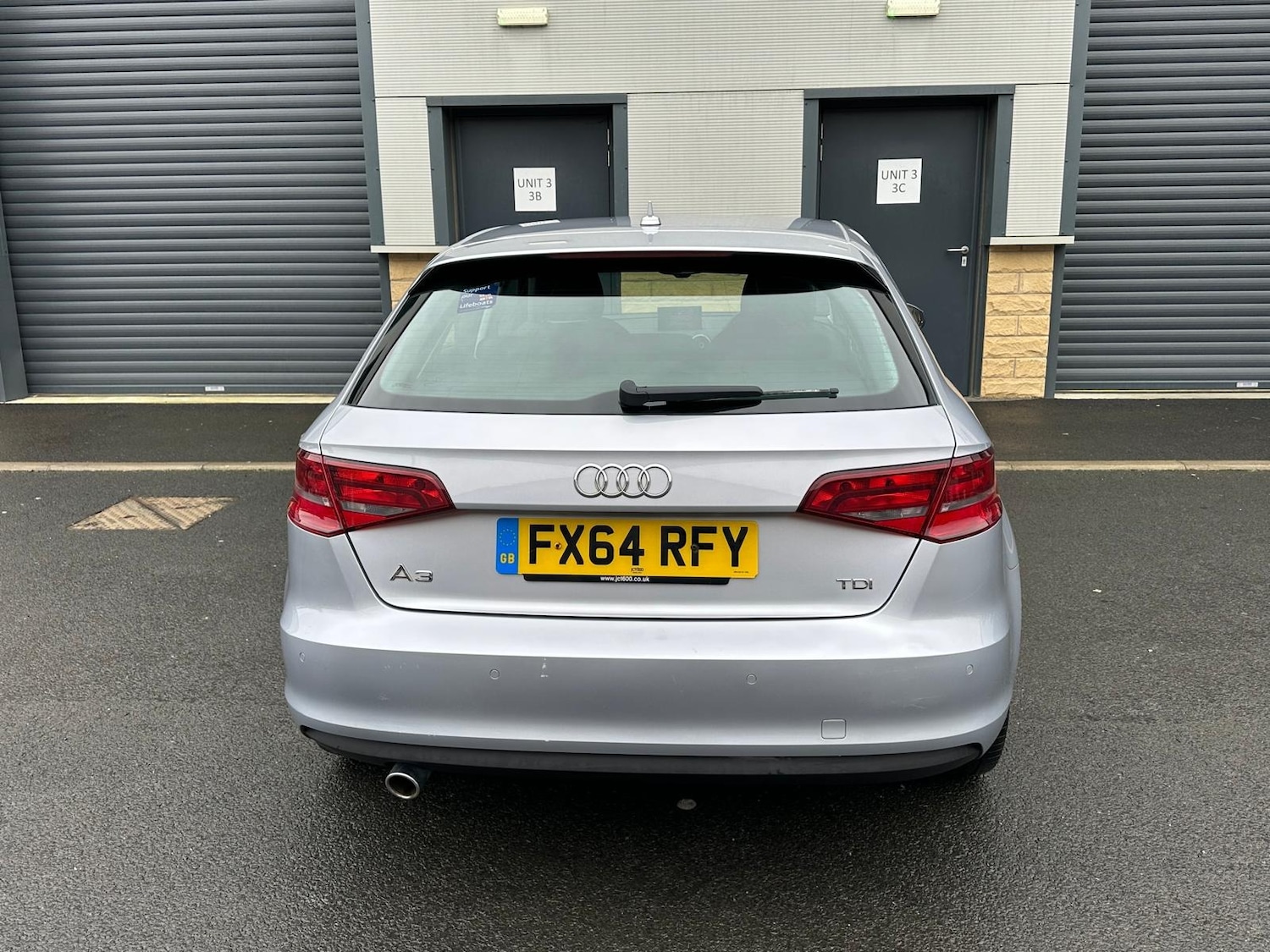 Vehicle 21