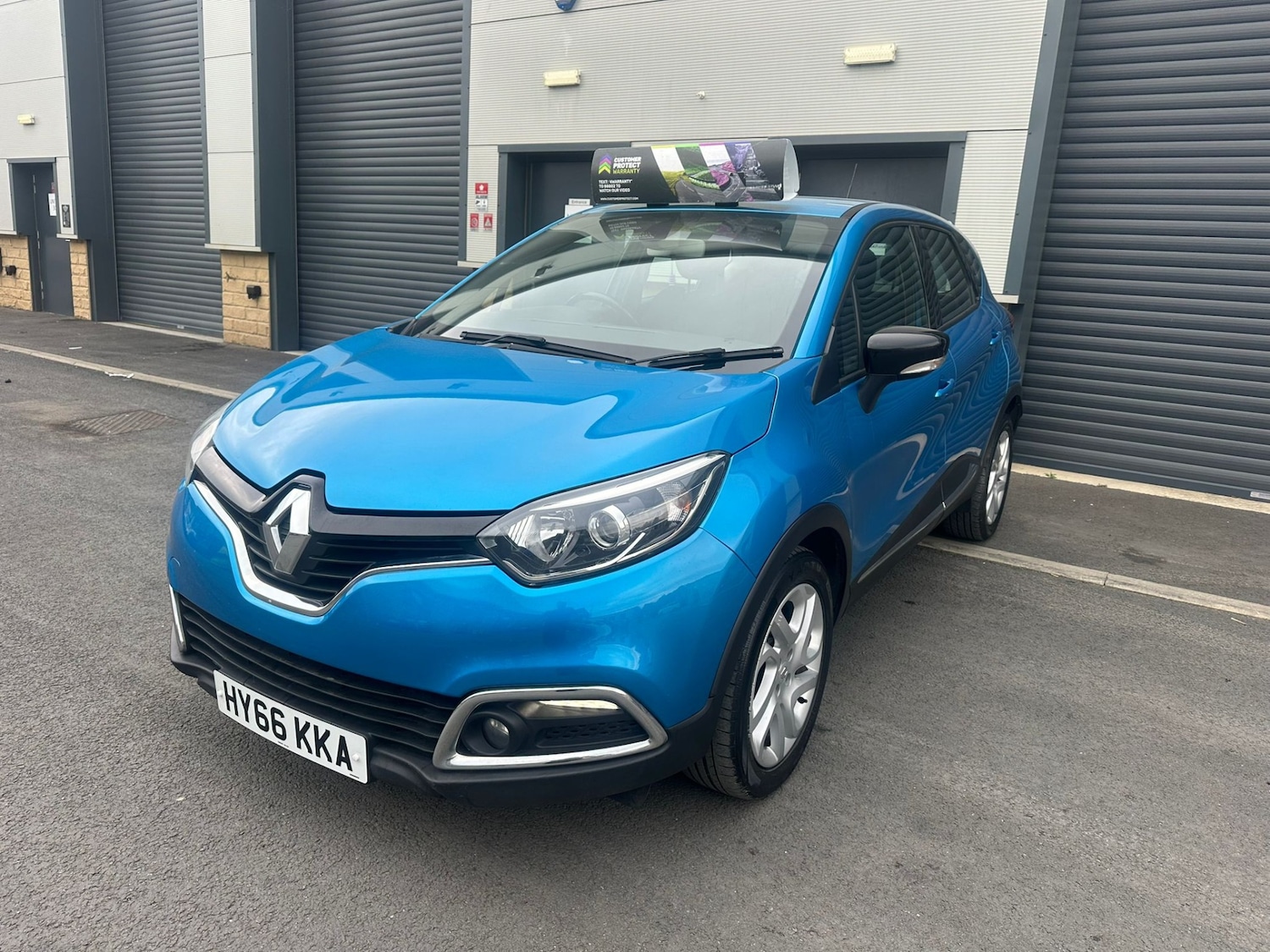 Used Renault Captur 2016 for sale - 76165288: Photo 1