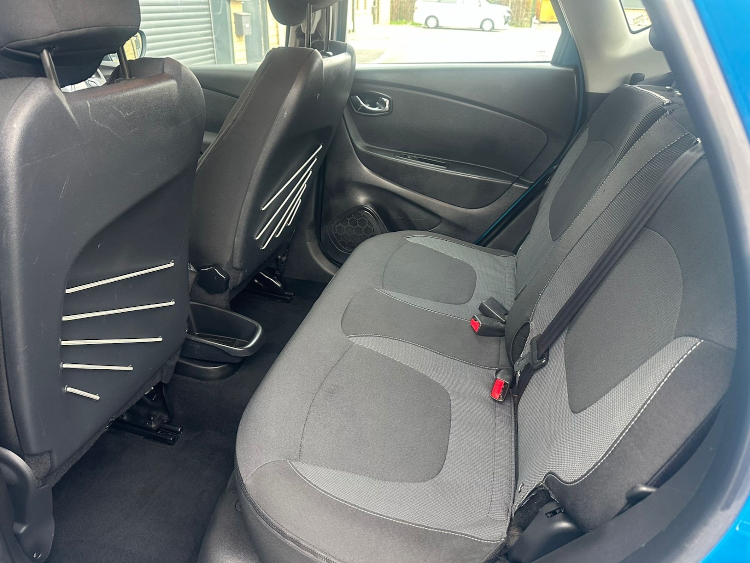 Used Renault Captur 2016 for sale - 76165288: Photo 10