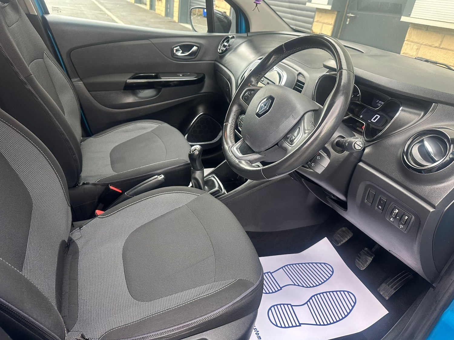 Used Renault Captur 2016 for sale - 76165288: Photo 12