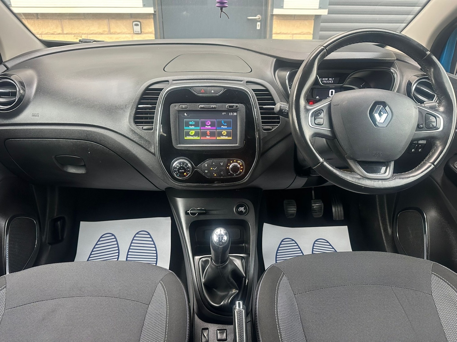 Used Renault Captur 2016 for sale - 76165288: Photo 9