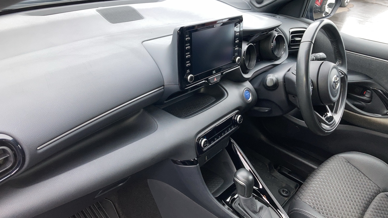 Used Toyota Yaris 2020 for sale - 77151043: Photo 10