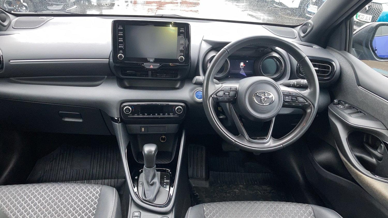 Used Toyota Yaris 2020 for sale - 77151043: Photo 12