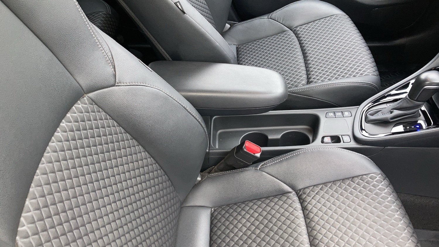 Used Toyota Yaris 2020 for sale - 77151043: Photo 14