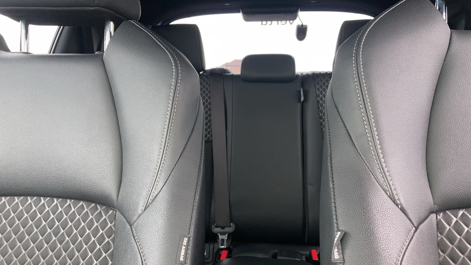 Used Toyota Yaris 2020 for sale - 77151043: Photo 23