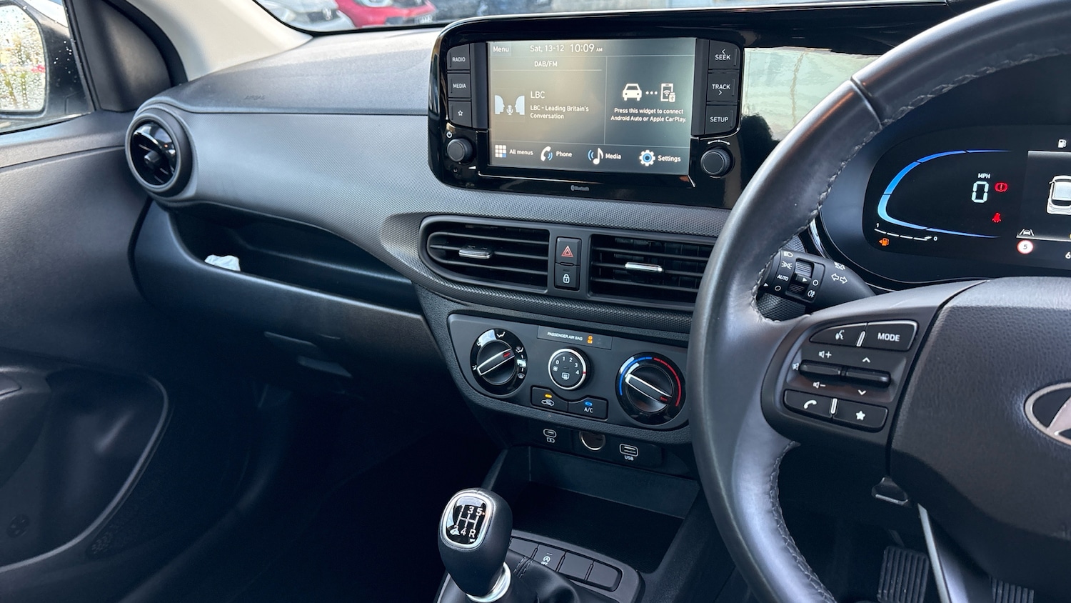 Used Hyundai i10 2023 for sale - 77718486: Photo 14