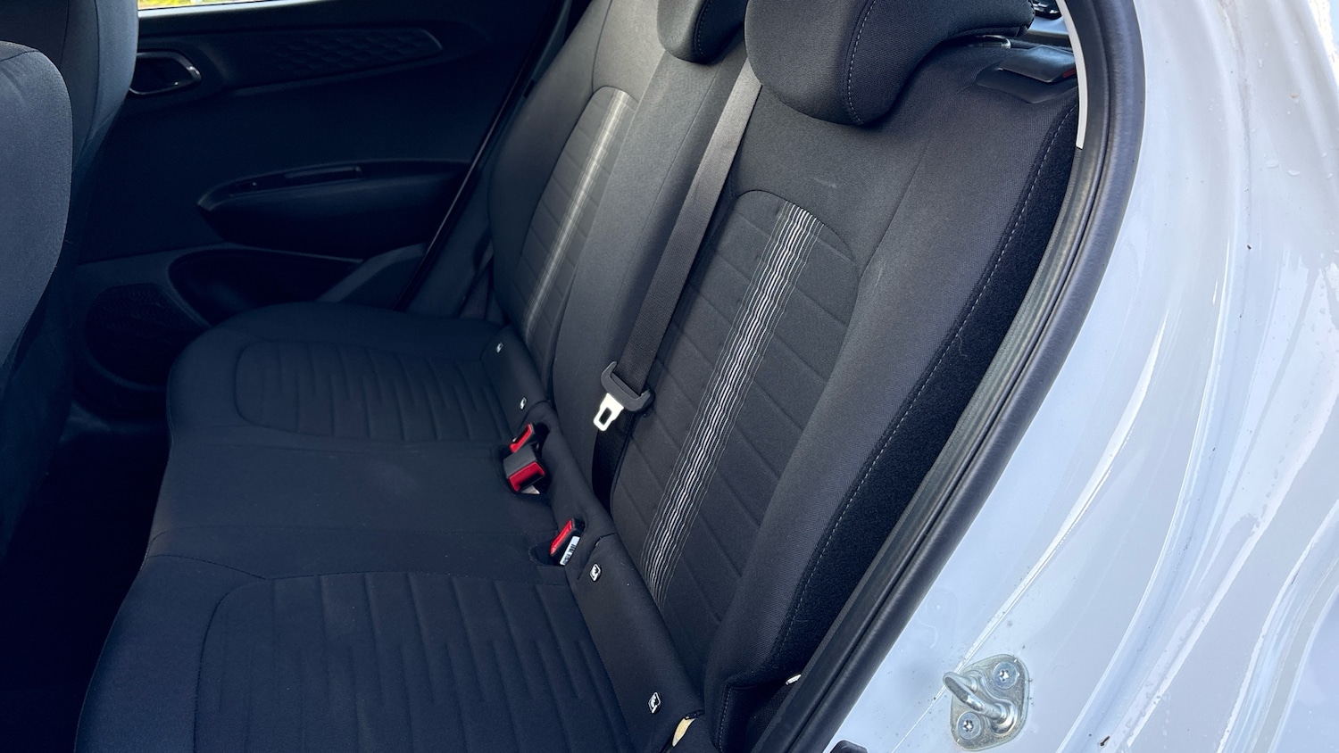 Used Hyundai i10 2023 for sale - 77718486: Photo 16