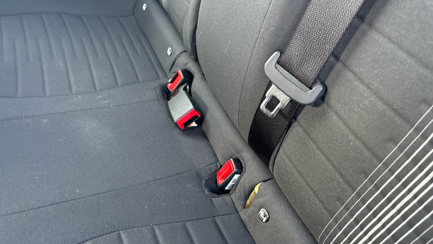 Used Hyundai i10 2023 for sale - 77718486: Photo 17