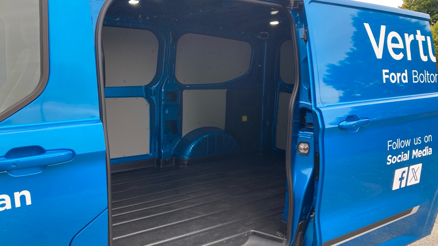Used Ford Transit Custom 2025 for sale - 76120117: Photo 14