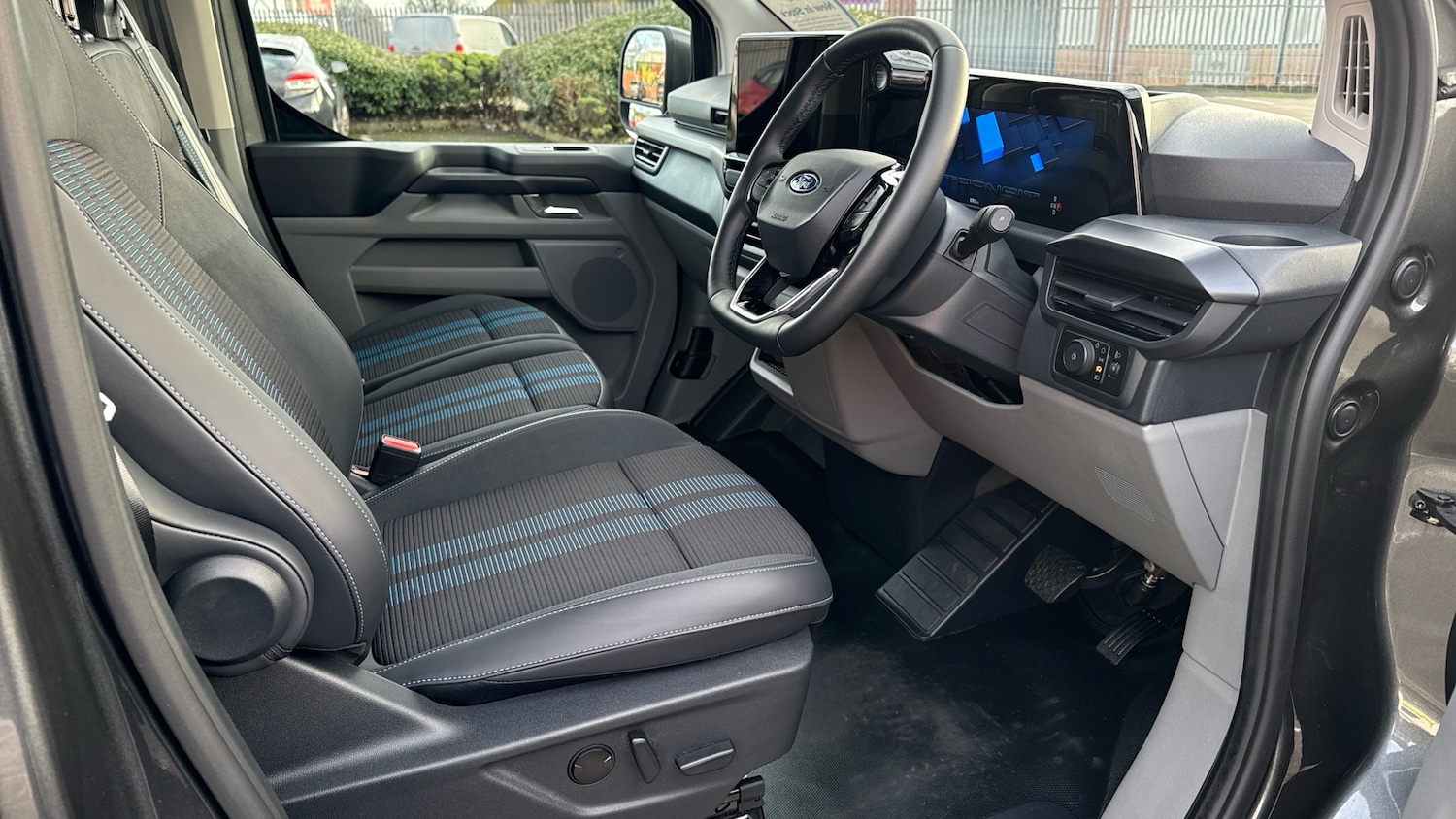 Used Ford Transit Custom 2025 for sale - 77271190: Photo 6