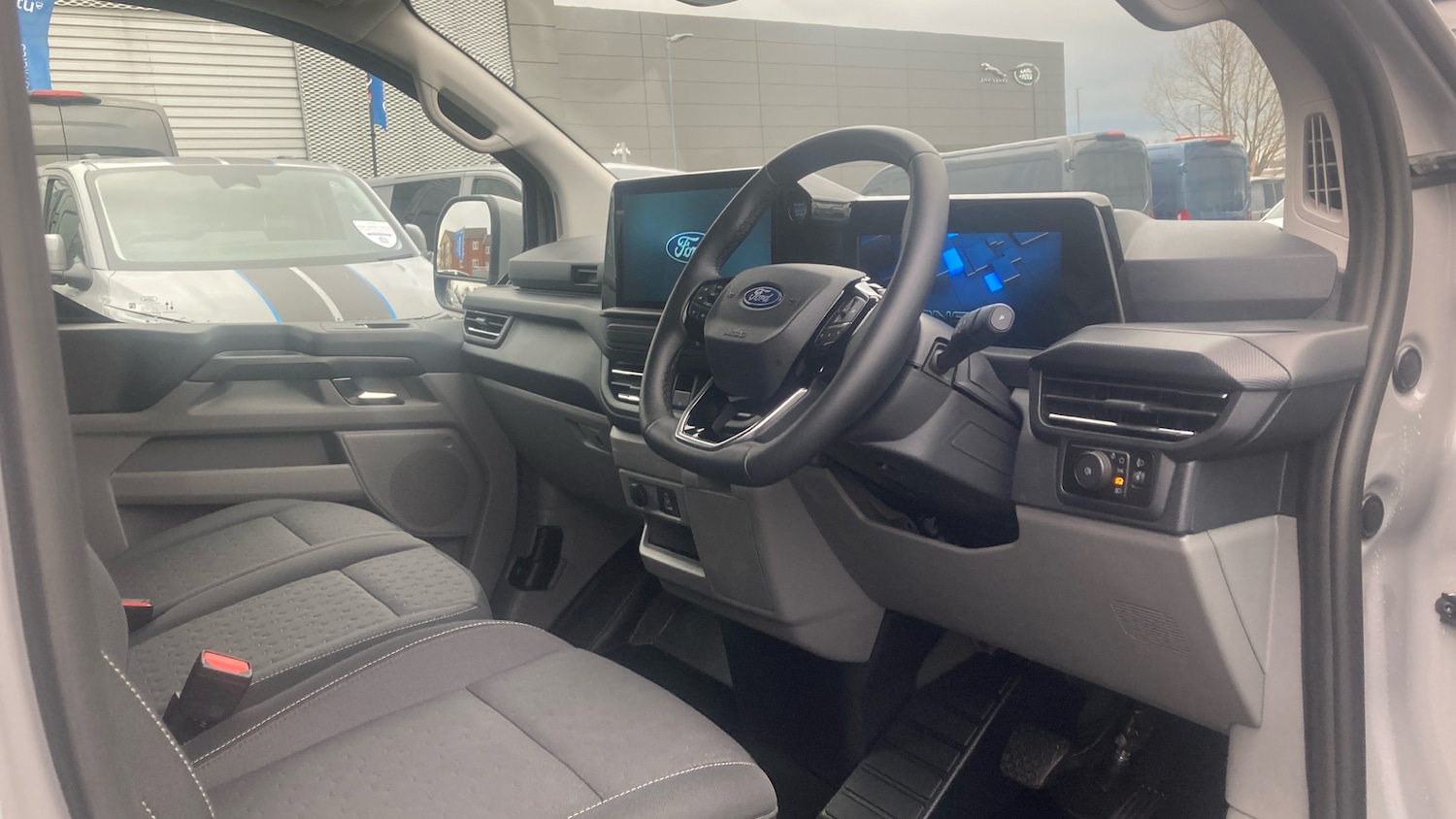 Used Ford Transit Custom 2025 for sale - 77032773: Photo 6