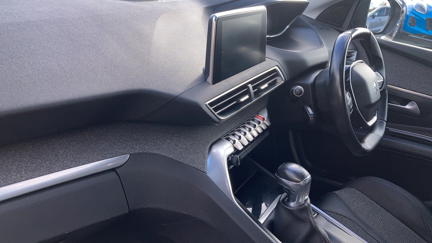 Used Peugeot 3008 2018 for sale - 76490461: Photo 12