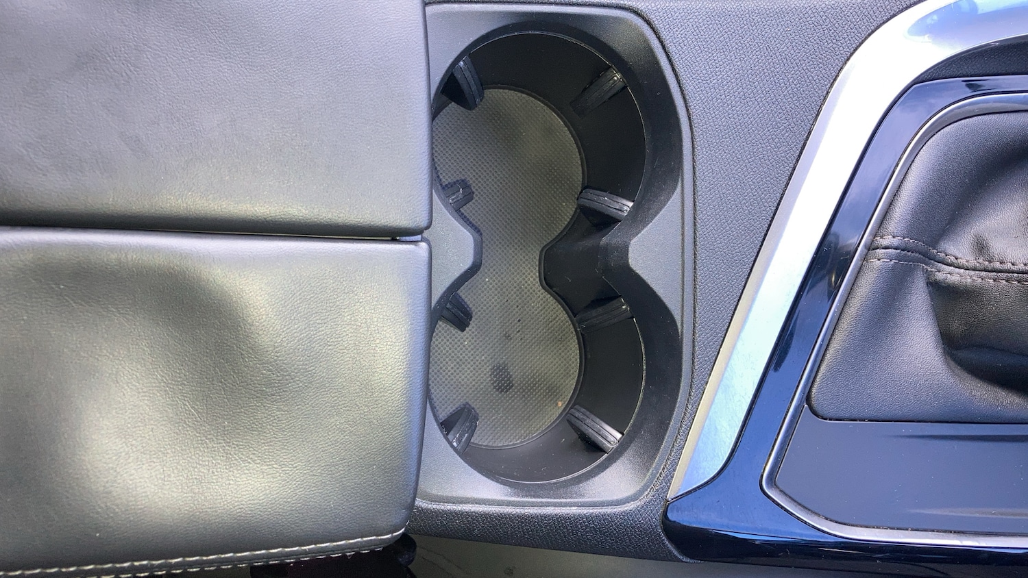 Used Peugeot 3008 2018 for sale - 76490461: Photo 18