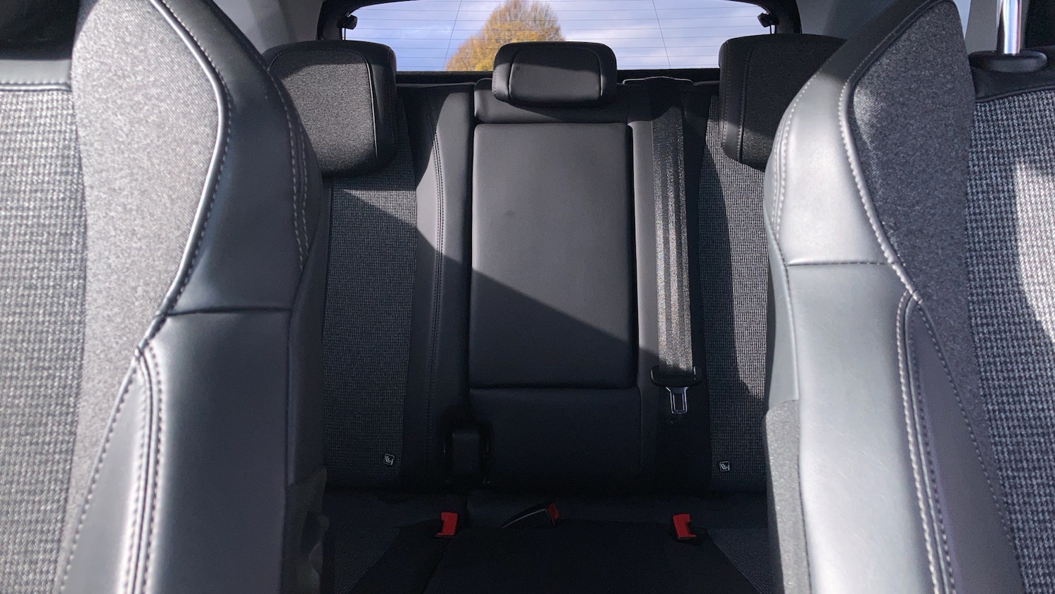 Used Peugeot 3008 2018 for sale - 76490461: Photo 24