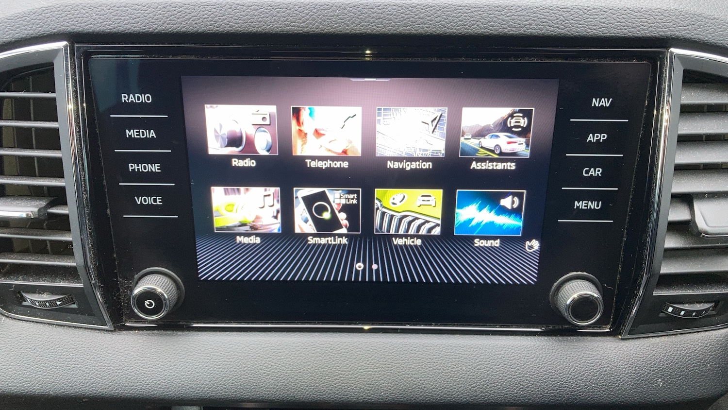 Used Skoda Karoq 2021 for sale - 77137497: Photo 10