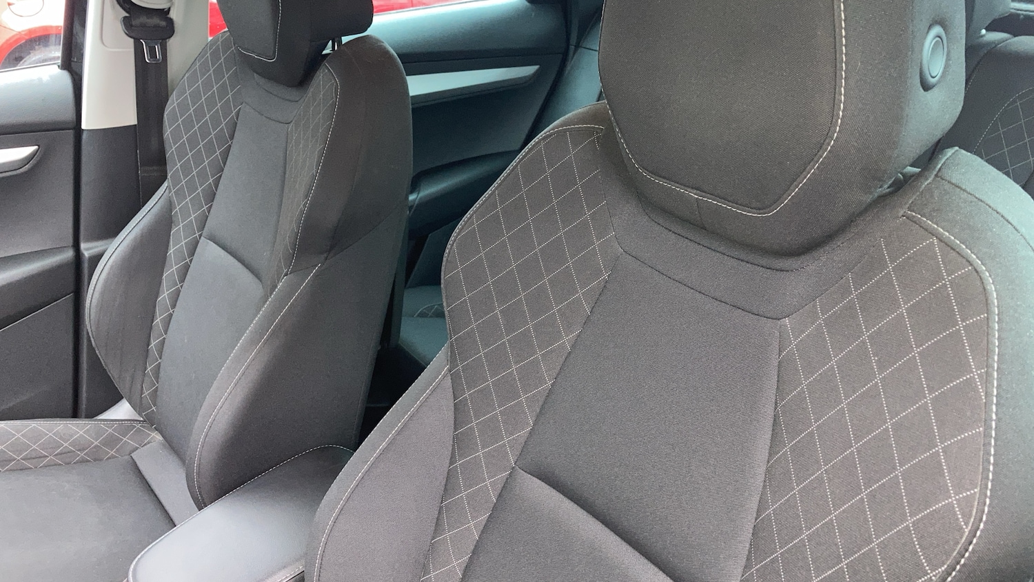 Used Skoda Karoq 2021 for sale - 77137497: Photo 12