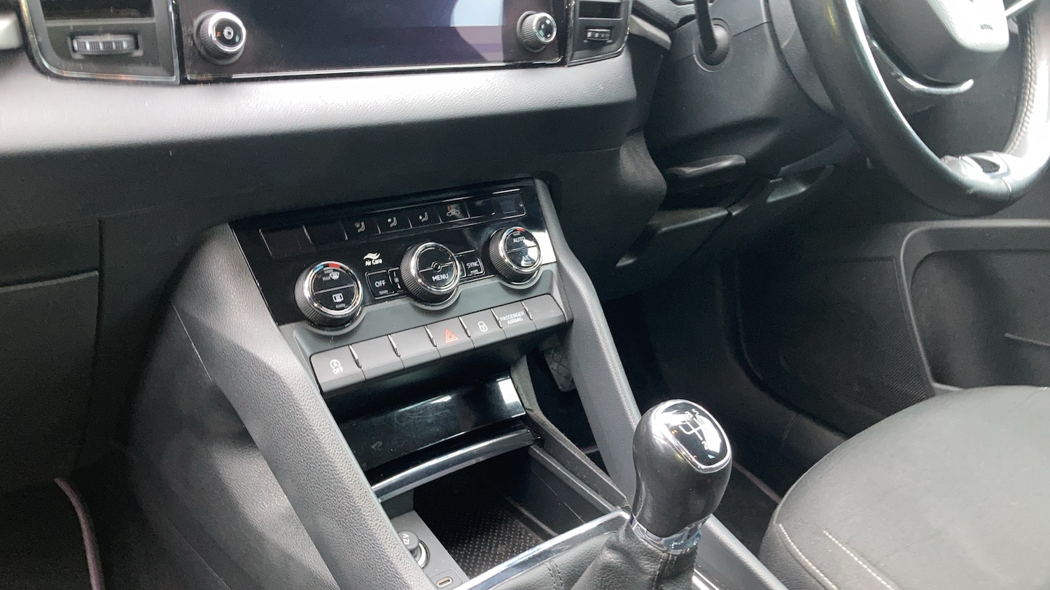 Used Skoda Karoq 2021 for sale - 77137497: Photo 13