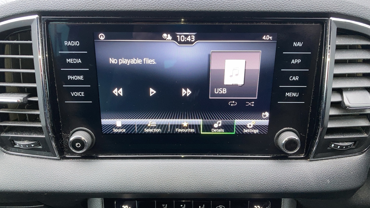 Used Skoda Karoq 2021 for sale - 77137497: Photo 40