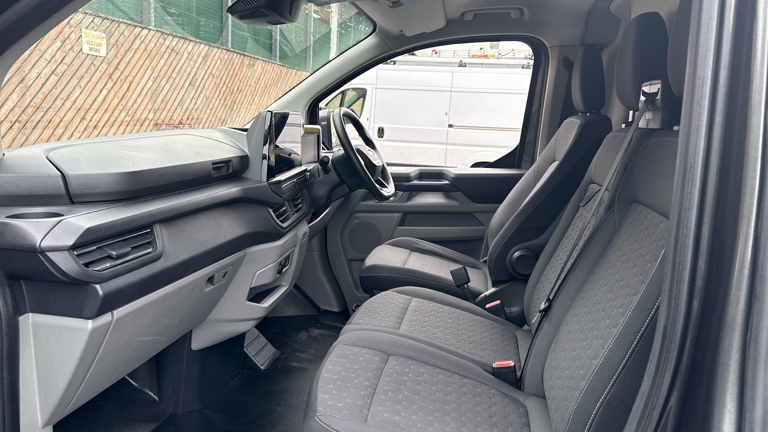 Used Ford Transit Custom 2023 for sale - 76368960: Photo 13