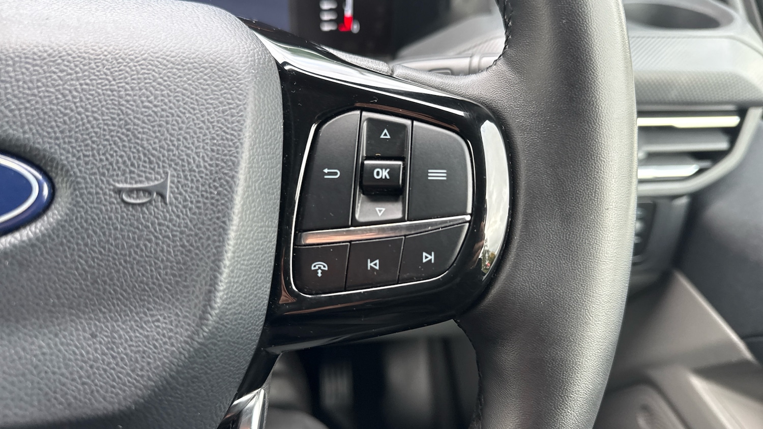 Used Ford Transit Custom 2023 for sale - 76368960: Photo 27