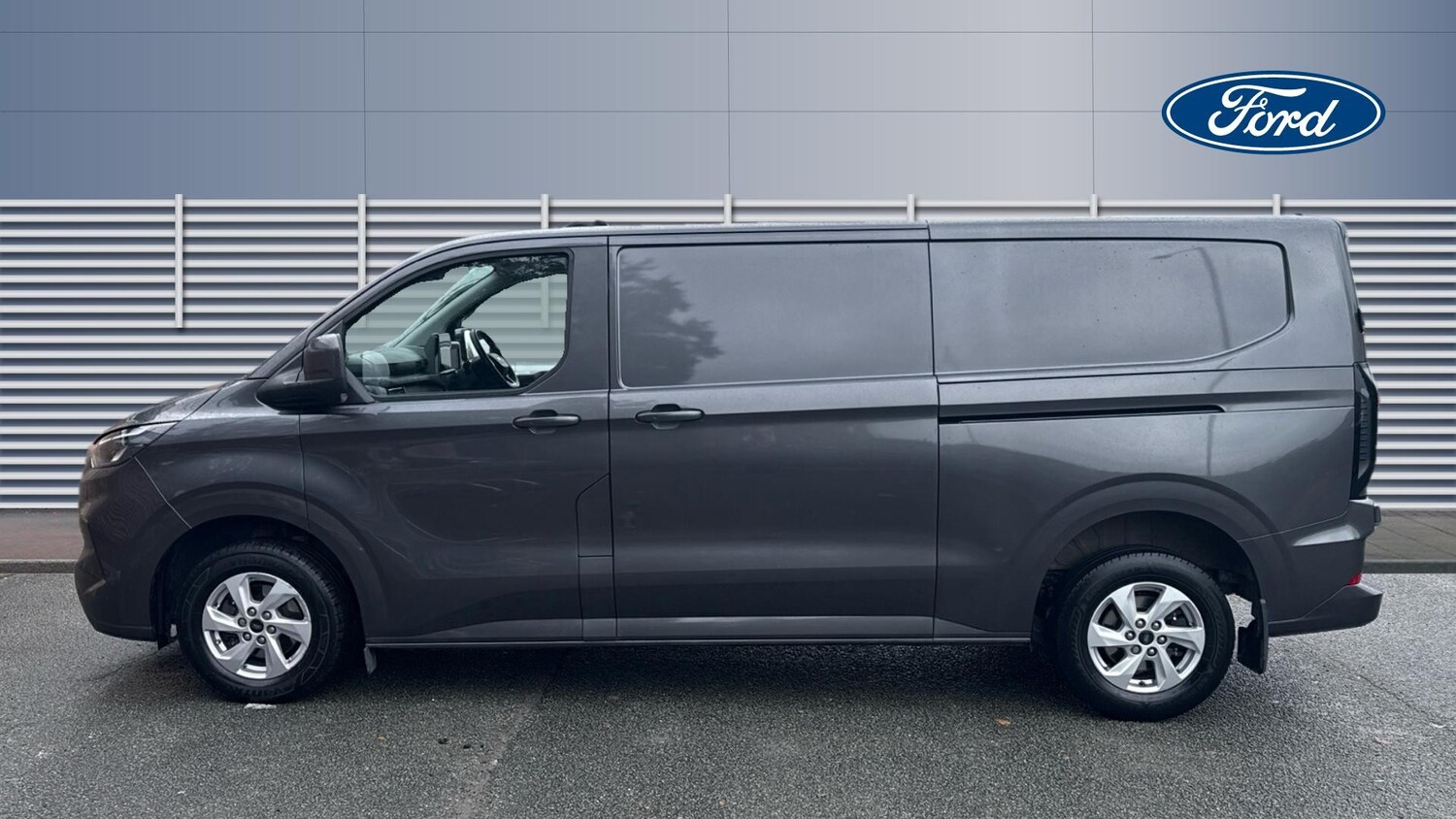 Used Ford Transit Custom 2023 for sale - 76368960: Photo 4