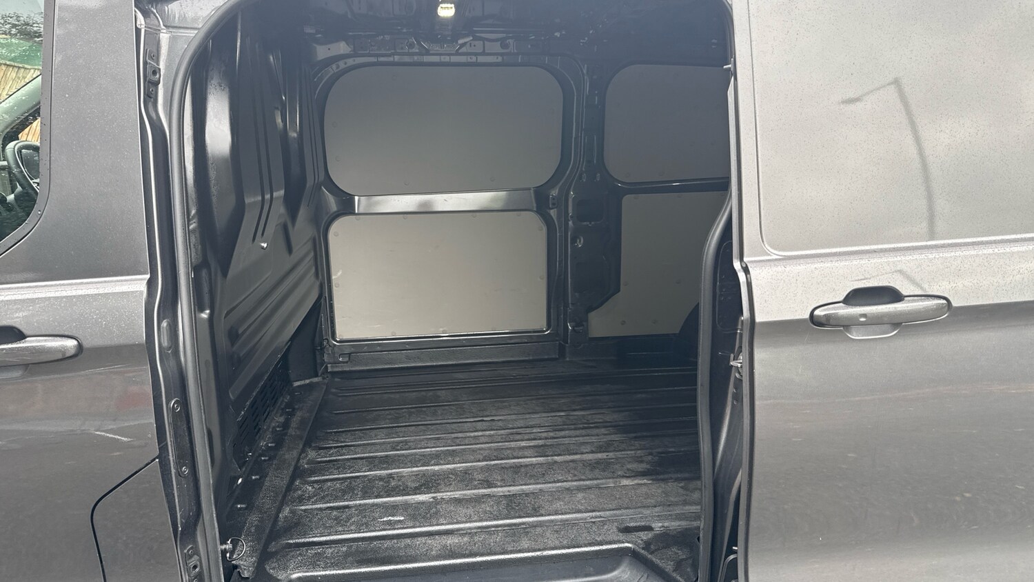 Used Ford Transit Custom 2023 for sale - 76368960: Photo 5