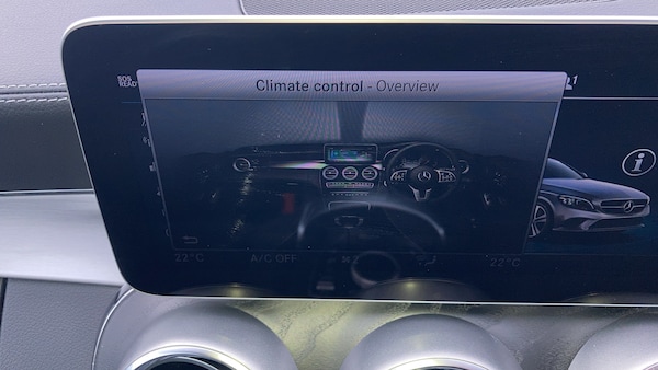 Used Mercedes-Benz C-Class 2019 for sale - 76159876: Photo 12