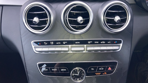 Used Mercedes-Benz C-Class 2019 for sale - 76159876: Photo 19