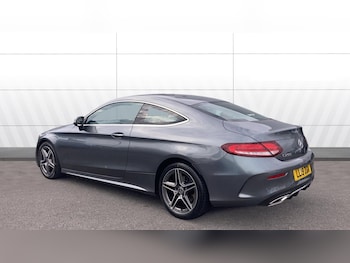 Used Mercedes-Benz C-Class 2019 for sale - 76159876: Photo