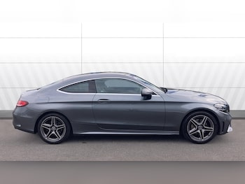 Used Mercedes-Benz C-Class 2019 for sale - 76159876: Photo
