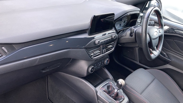 Used Ford Focus 2018 for sale - 76243068: Photo 15