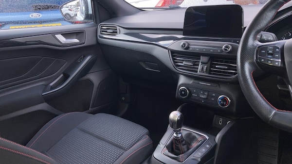 Used Ford Focus 2018 for sale - 76243068: Photo 24