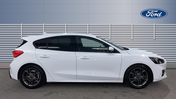 Used Ford Focus 2018 for sale - 76243068: Photo 4