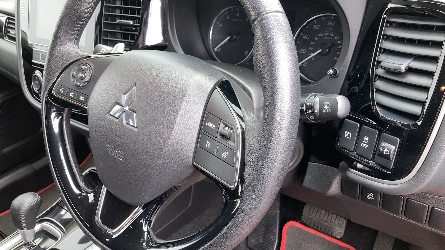 Used Mitsubishi Outlander 2019 for sale - 77530160: Photo 24