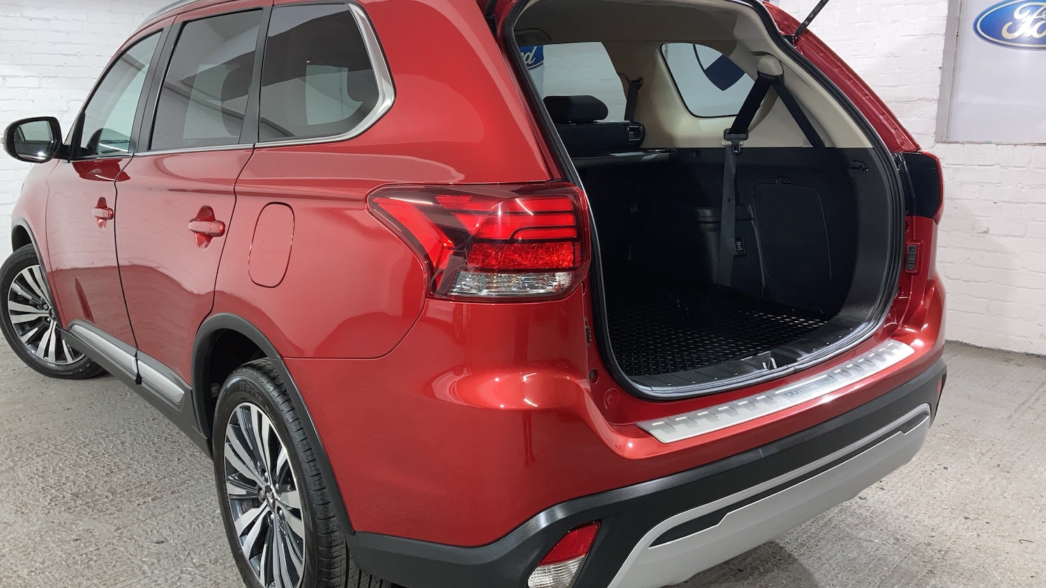 Used Mitsubishi Outlander 2019 for sale - 77530160: Photo 41